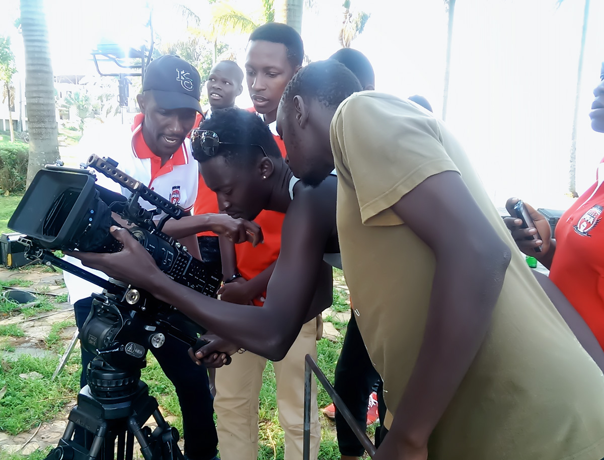 Acompositing for TV broadcast class learning camera settings at Proline Film Academy